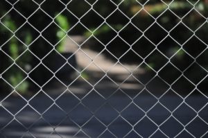 How To Install Chain Link Fencing