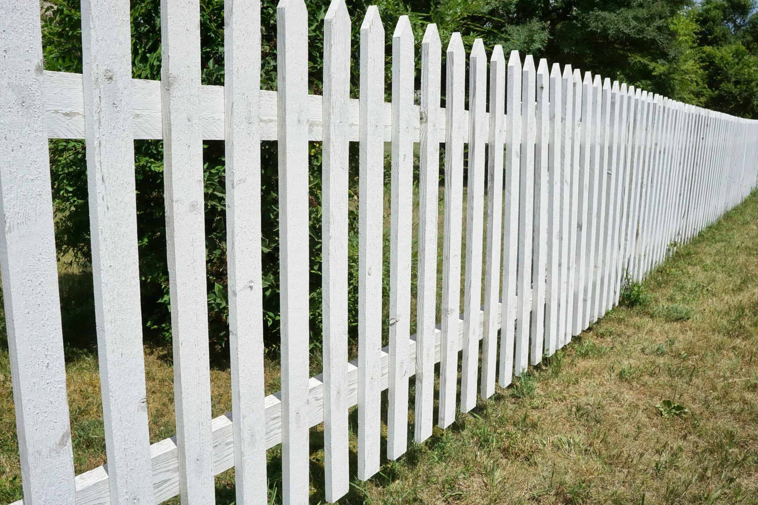 The Role Of Proper Installation In The Lifespan Of Your Fence